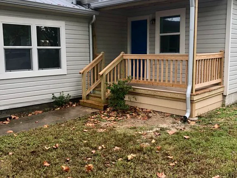 Side porch