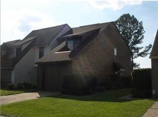 4720 Sweetwood Ct, Virginia Beach, VA 23462