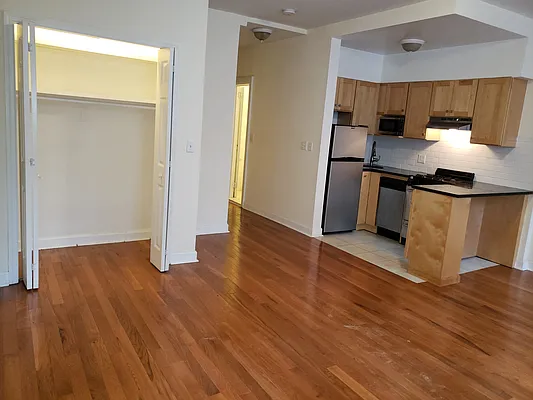 Rented by OGI Management | media 8