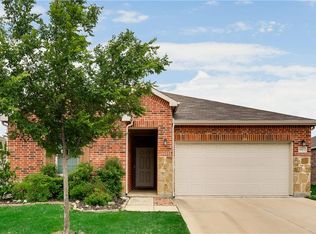 9913 Calcite Dr, Fort Worth, TX 76131