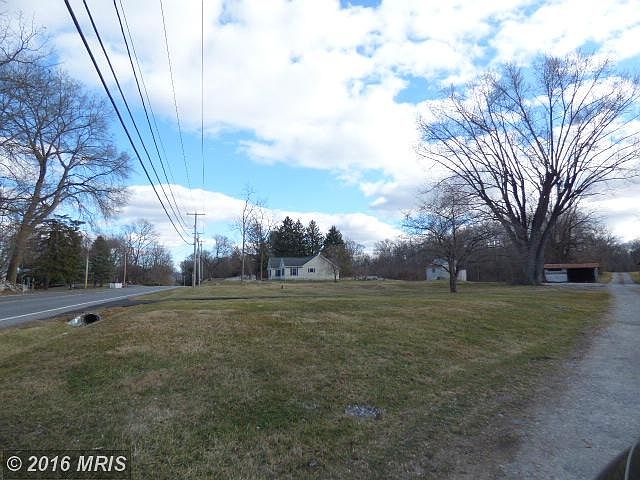1st image of 8572 Faiths Walk Ln