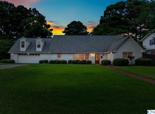 404 Westburg Ave SW, Huntsville, AL 35801