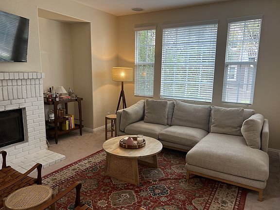 5th image of 8385 Katherine Claire Ln