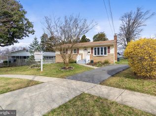 819 Lynn Ct, Rockville, MD 20850