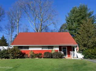 3 Sunset Rd, Port Chester, NY 10573