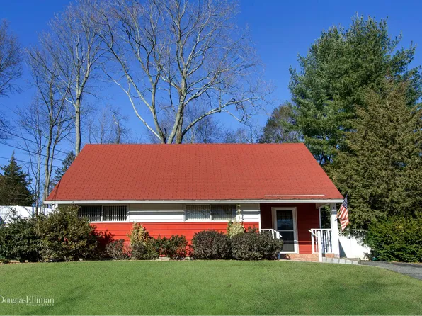 3 Sunset Rd, Port Chester, NY 10573