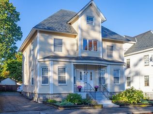 251 Foster St, Lowell, MA 01851