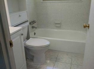 319 Winston Ct, Louisville, KY