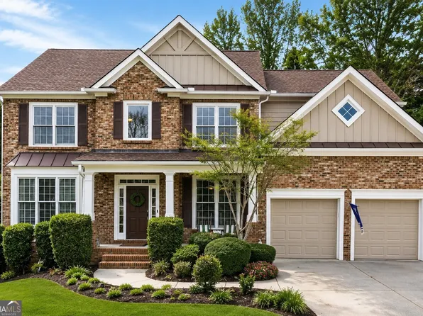 7630 Tenspeed Ct, Flowery Branch, GA 30542