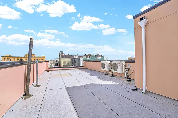 Rented by Hillel Realty Group | media 9