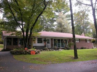 Johnny Bee Rd, Dingmans Ferry, PA 18328