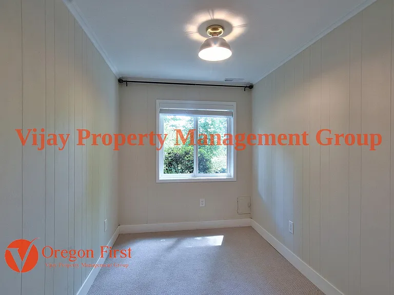 12274 NW Coleman Dr — Photo 40