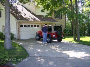 2212 Eagle Ridge Ct, Virginia Beach, VA 23456