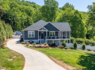208 Mountain Edge Ct, Greenville, SC 29609