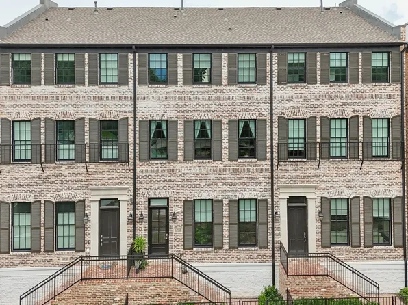 14932 Oak St, Addison, TX 75001