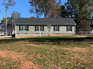 108 Leafy Way, Troutman, NC 28166