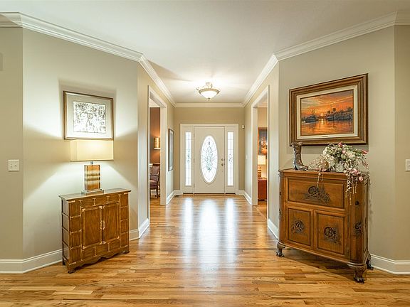 3rd image of 1079 Harbor Landing Dr