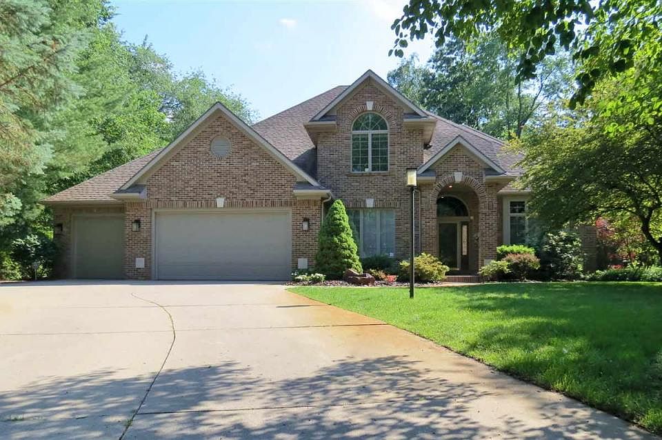 1st image of 21700 Knobcone Ct