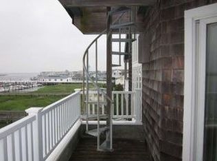 219 90th St, Sea Isle City, NJ 08243
