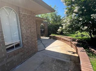 3604 N Willow Springs Dr, Oklahoma City, OK 73112