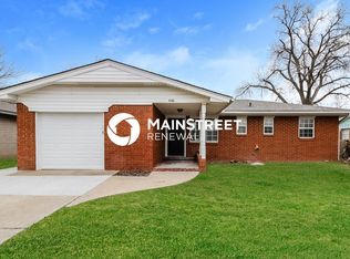 800 Plaza Dr, Moore, OK 73160