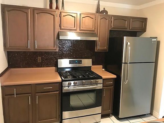 4th image of 11732 Imperial Gem Ave