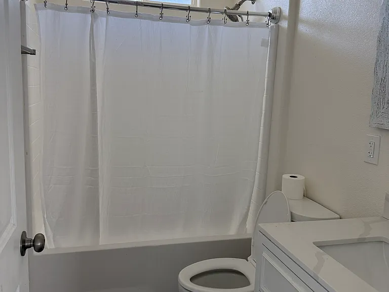 8610 Bennett Ave #2 — Photo 20
