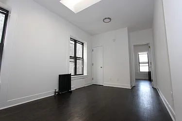 Rented by Dynamik Realty