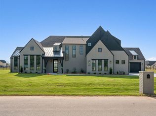 8559 S Timber Wolf Dr, Broken Arrow, OK 74014