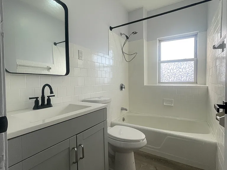5 Merino St #3W — Photo 4