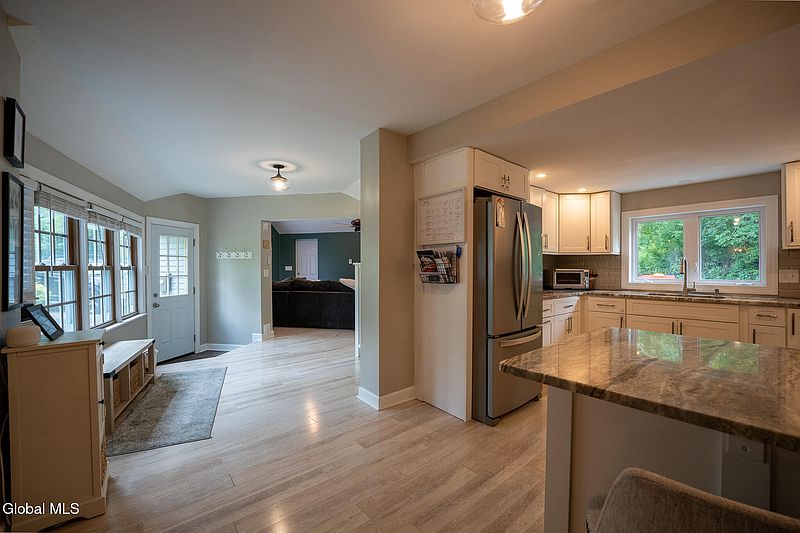 3rd image of 2179 Stuyvesant Street