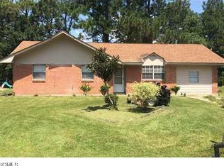 5624 Picadilly Circus, Gautier, MS 39553