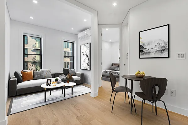 Rented by REAL New York | media 2