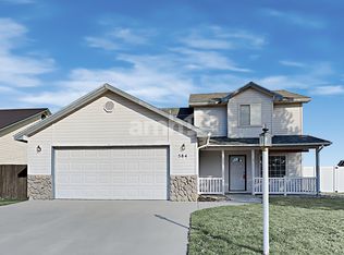 584 N Nebula Ave, Star, ID 83669