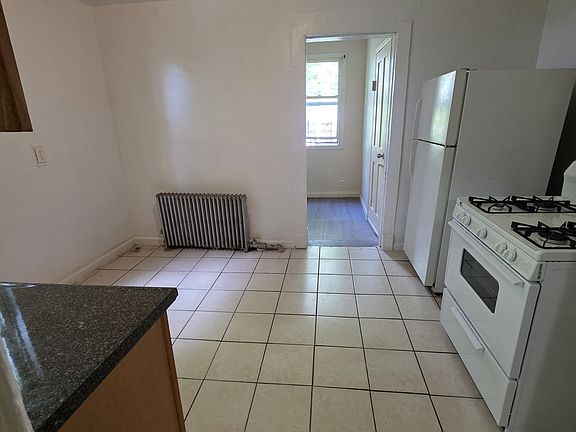2nd image of 43 Currans Ln #3L