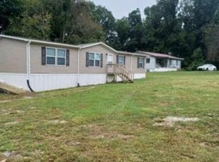 601 Fire Tower Rd, Seth, WV 25181