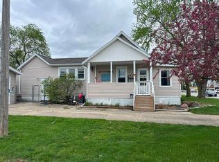 953 N Cole St, Bushnell, IL 61422