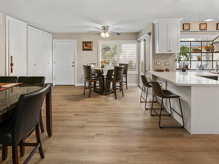22902 Caminito Flores — Photo 11