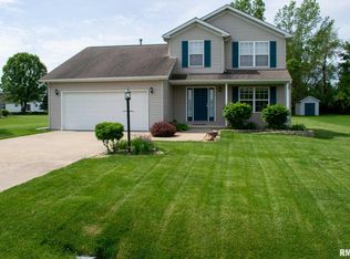 1277 N Hickory Hills Rd, Germantown Hills, IL 61548