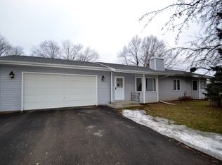 N2184 Okee Bay Ct, Lodi, WI 53555