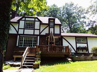 101 Lathem Ridge Rd, Ravenswood, WV 26164