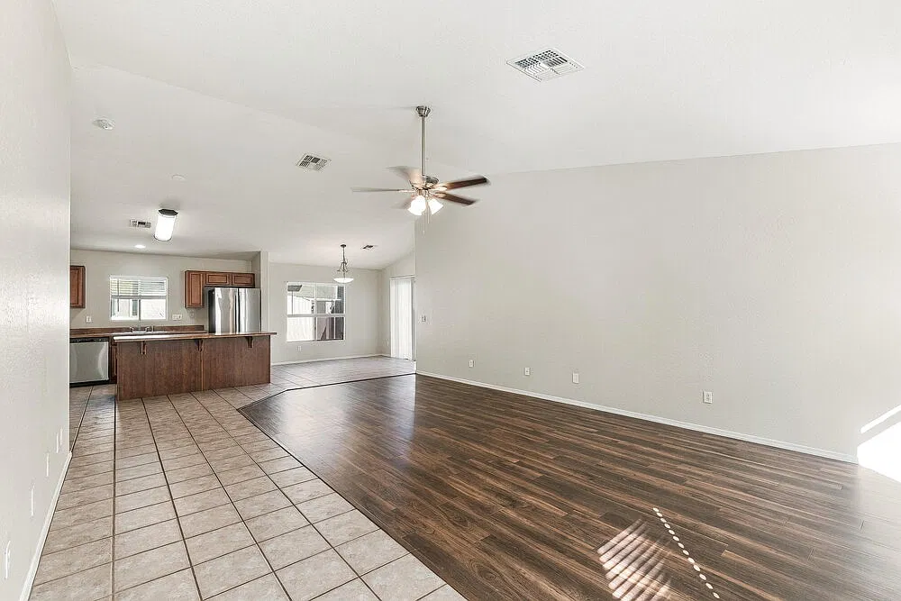 4 bed, 2.0 bath, 1615 sqft, $1,990 — Photo 4