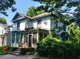 7780 Red Arrow Hwy, Watervliet, MI 49098