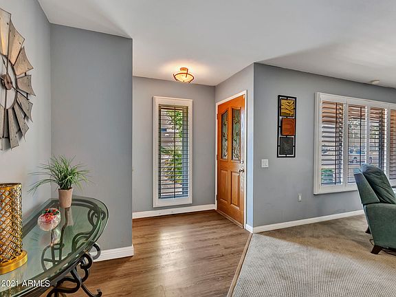 4th image of 9514 W Country Club Dr