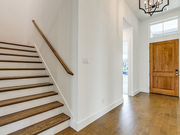 3rd image of 4601 Bertrand Dr