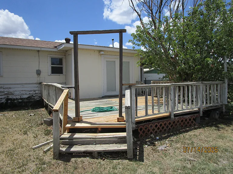 705 S Cornell Ave — Photo 11