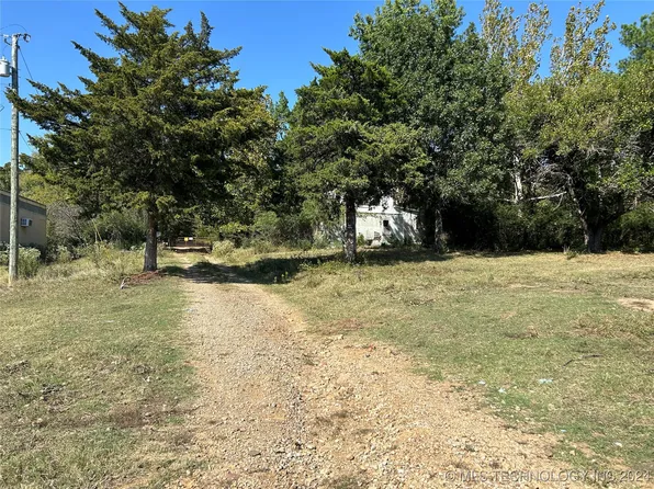 N F St, Quinton, OK 74561