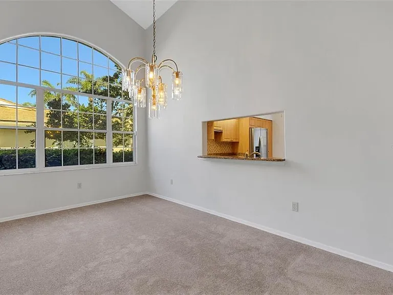 4044 Penshurst Park — Photo 17
