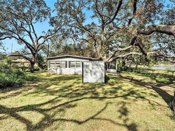 715 W BOUGAINVILLEA AVENUE, TAMPA, FL 33612