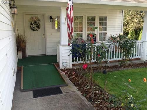 2nd image of 6004 NE 76th Cir